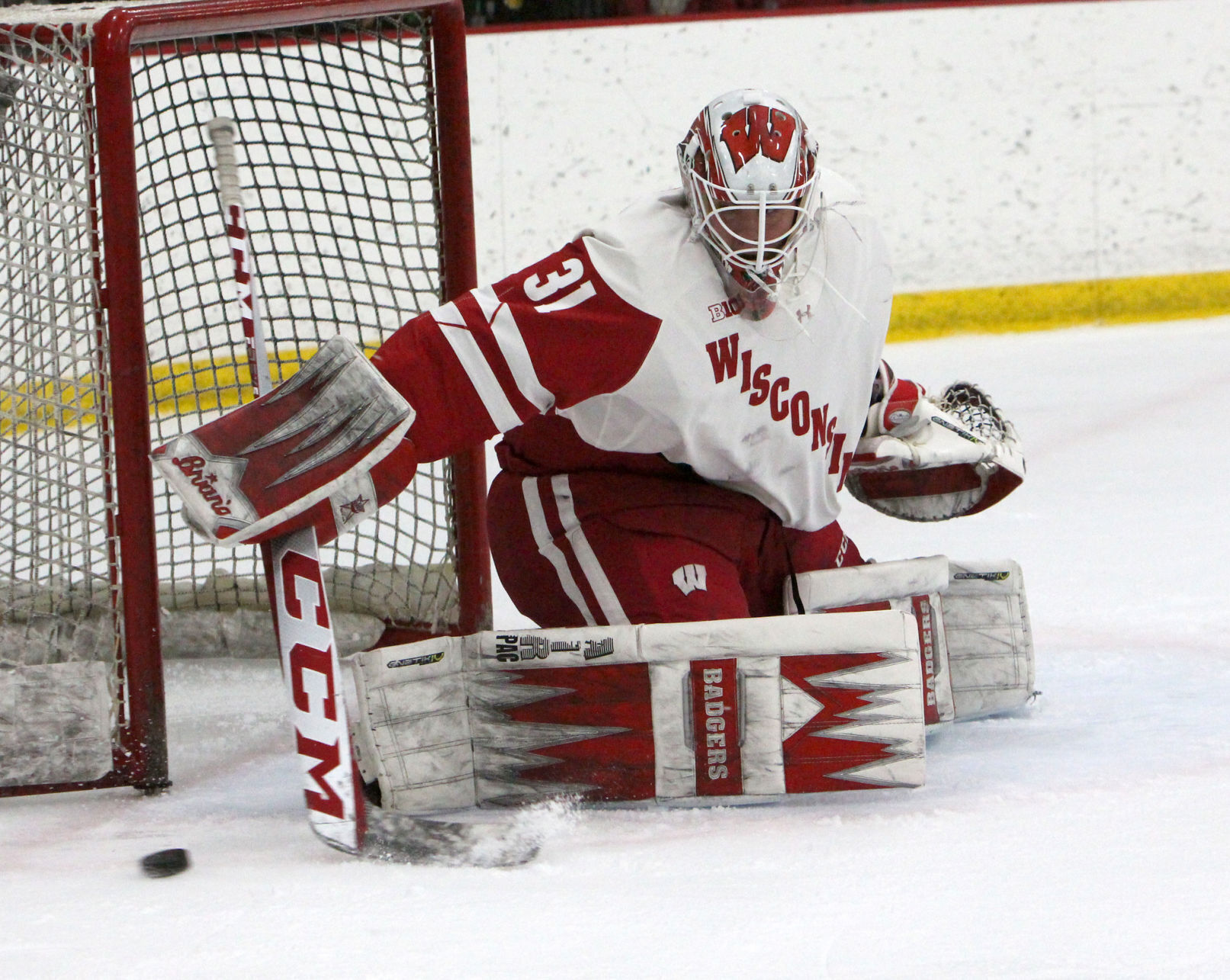 University of Wisconsin vs University of Minnesota-Duluth men's hockey scrimmage 10-3-21